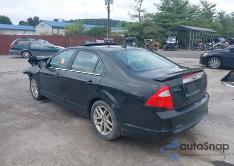 2012 Ford Fusion Sel z USA, uszkodzony, nr VIN 3FAHP0JA3CR371380
